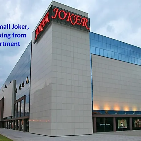 아파트 Comfortable Modern With Shaded Patio 스플리트